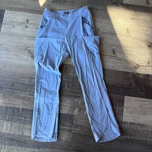 Jaanuu:  Tulip grey scrub pants